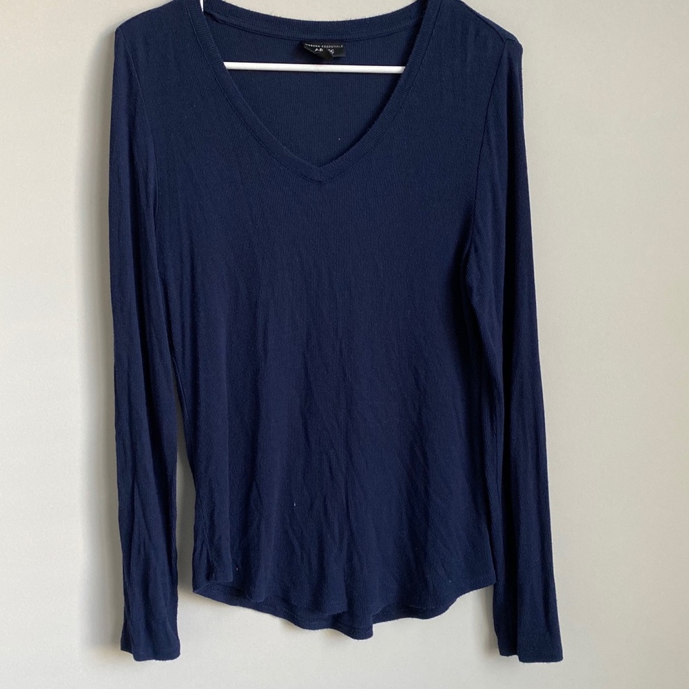 Apt. 9 M navy long sleeve